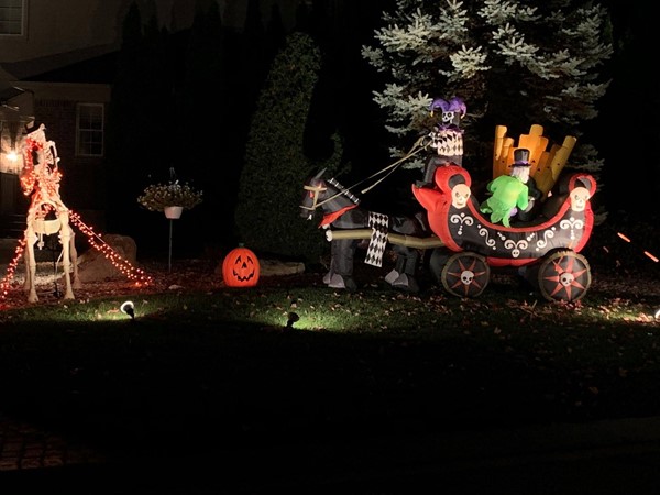 Adorable display of Halloween at Hampton Ridge