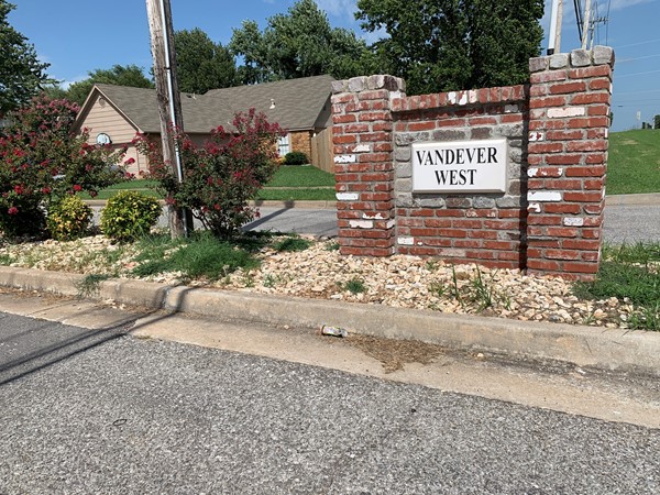 Vandever West has easy access to it's beautiful neighborhood from Aspen Ave., Elm Pl and 101st