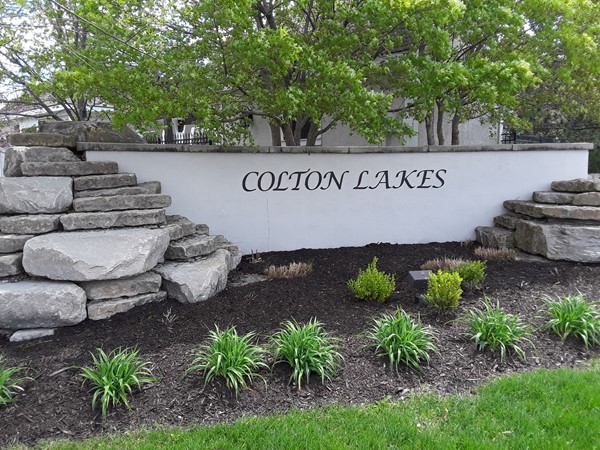 Colton Lakes Community in Overland Park KS
