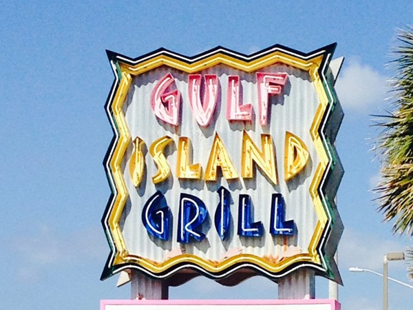 Great dining experience along our beautiful beaches on the Alabama Gulf Coast