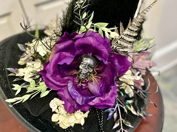 Witch hat decorating event at Shop Coastline Boutique & Mini Me’s Boutique