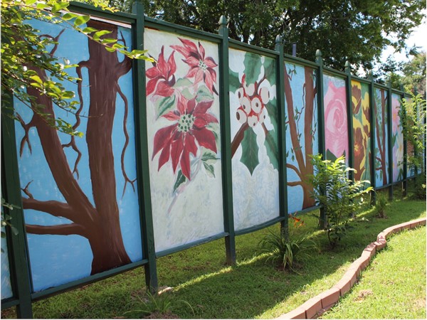 The Northeast Louisiana Arts Council contributed to this beautiful wall mural in Rayville