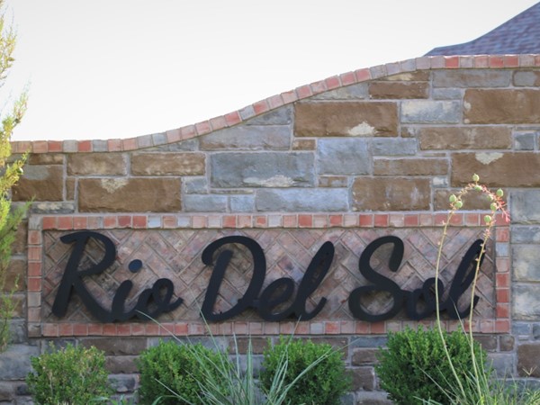 Rio Del Sol offers the feel of open spaces