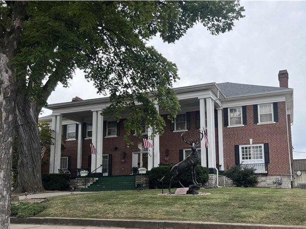 Elks Lodge Sedalia. Where community, friendship, and good times come together!