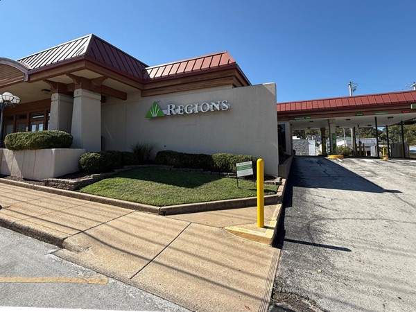 Banking options in Downtown Branson