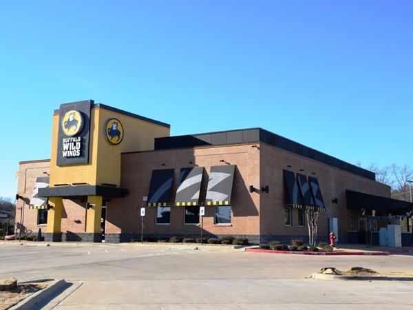 Buffalo Wild Wings' fourth location in Central AR (Conway, Hot Springs, Little Rock, N. Little Rock)