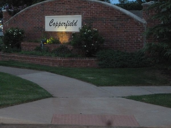 Entrance to the beautiful Copperfield Addition