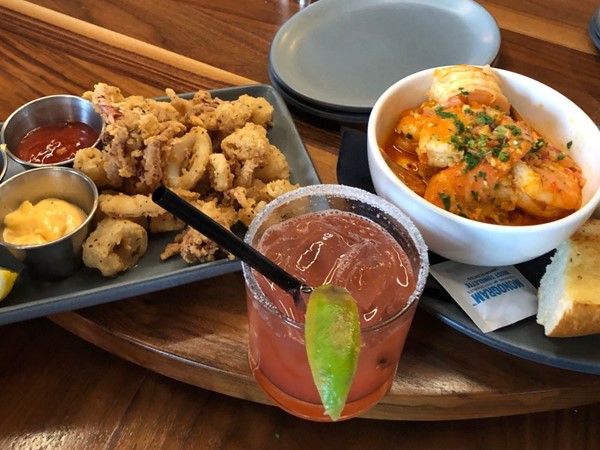 Pearl Tavern is a seafood lover’s paradise, Calamari is fresh from Rhode Island