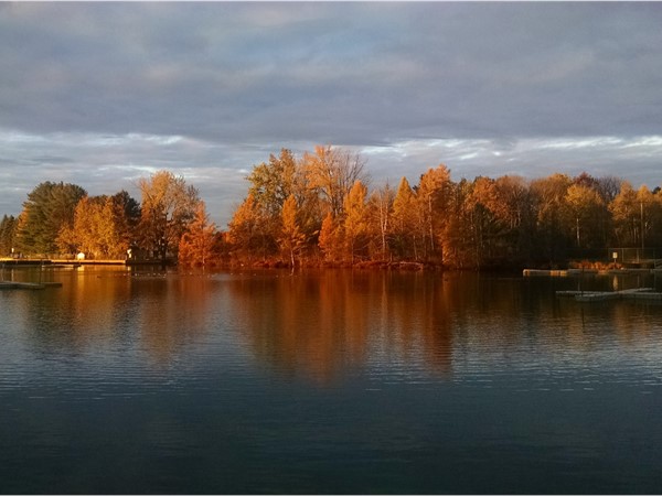 Beautiful fall morning on Lake Missaukee
