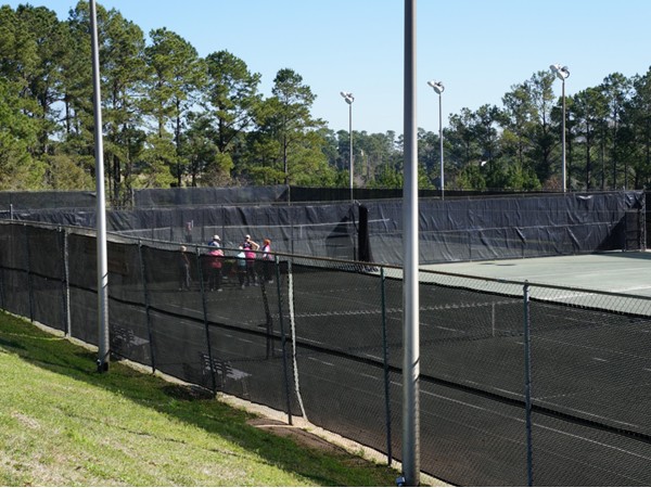 Lake Forest Racquet Club has four clay courts and two hard courts.