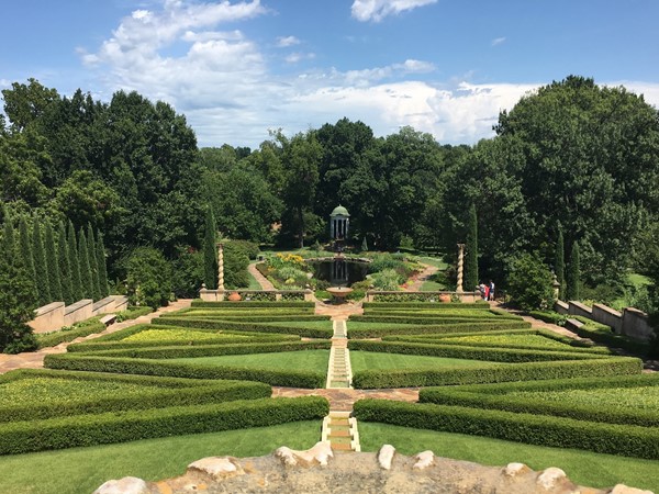 The gardens at Philbrook. What a beautiful place in the heart of Tulsa!