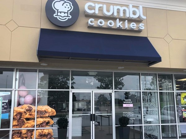 Crumbl Cookies are the best cookies in the world. Fresh and gourmet desserts