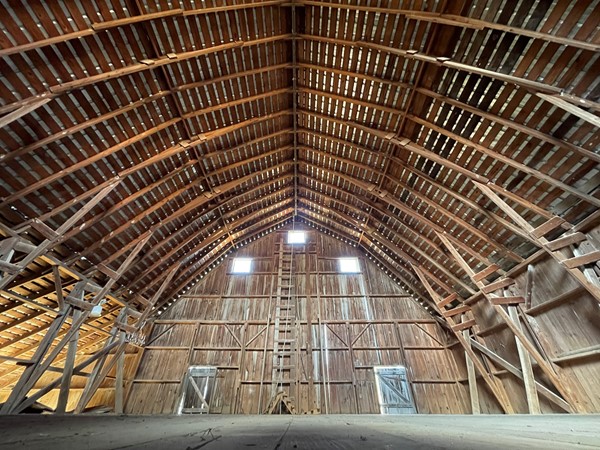 Beautiful barn on farm just outside of Farley, MO. Located in West Platte School District