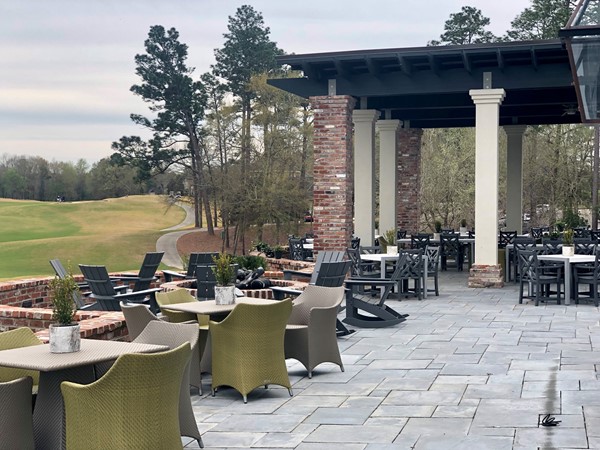 Canebrake Country Club outdoor dinning