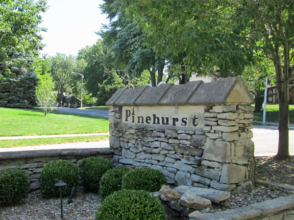 Pinehurst Entrance