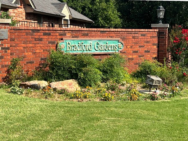 Entrance of Bradford Gardens