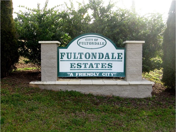 Well-established community adjacent to Fultondale Elementary School