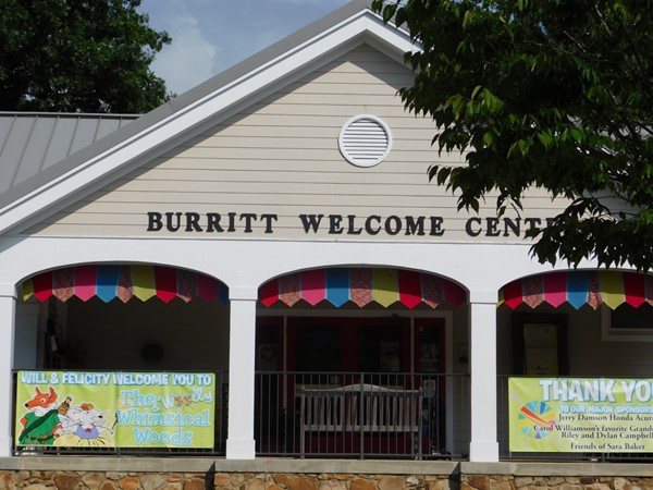 Unique welcome center and gift shop at Burritt on the Moutain
