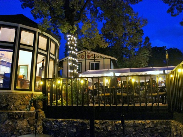 Michael's Steak Chalet - Try the best steak at the lake with a panoramic view of the lake! 