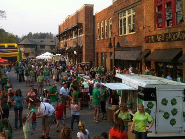 Crowds gather at The Red Shamrock in Mt. Laurel to kick off the start of college football season