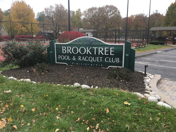 Brooktree neighborhood amenities