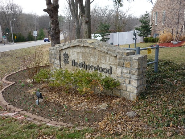 The sign at the entrance to Heatherwood