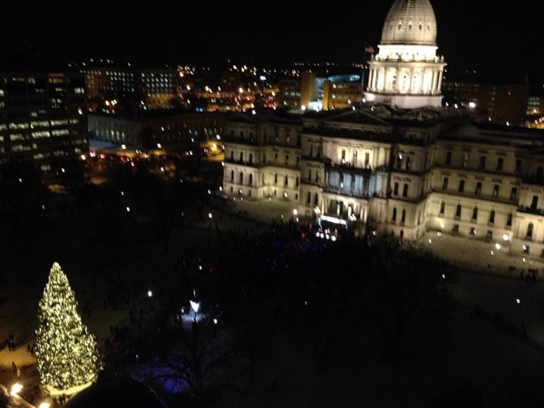 Silver Bells in The City tree lighting ceremony kicks off the holiday season in Lansing