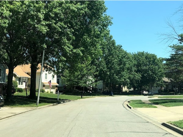 The clean and tree-studded neighborhood of Mission Ridge