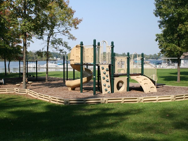 Play area behind the Oak Pointe clubhouse