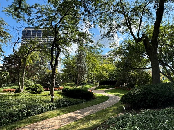 There are beautiful private gardens at San Francisco Tower