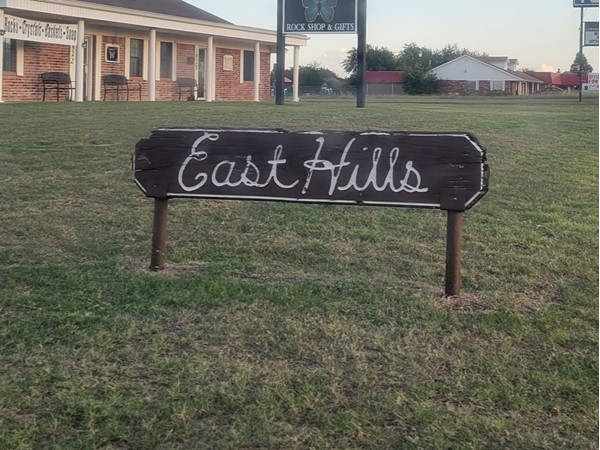 East Hills is accessed off both Eastern Ave and SE 12th St in Moore