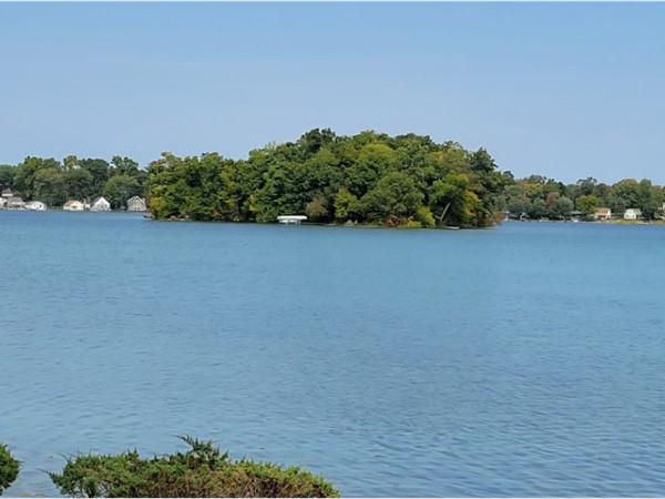 Pleasant Lake - 269 acre all-sports lake