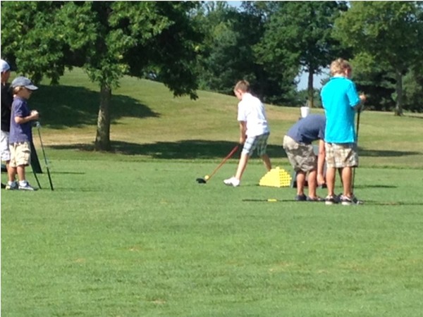Kids Summer Golf Camp at Sunnyside County Club - Waterloo Iowa