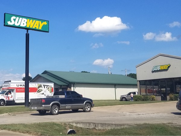Subway is located near Hunter Heights in Greenbrier on Highway 65