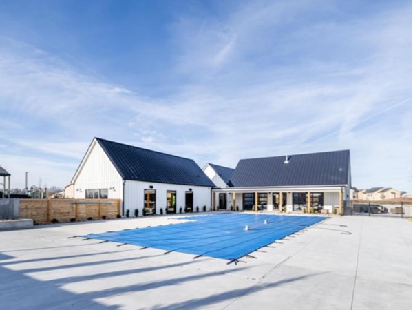 Arbor Creek swimming pool closed for the winter months