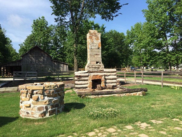 Old chimney at Civil War Relics 