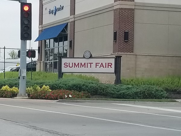 Check out Summit Fair for many dining and shopping options
