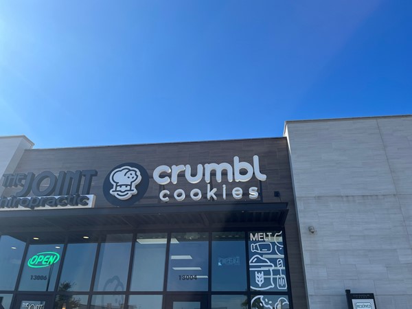 Crumbl Cookies, sweet tooth satisfaction in the Chisholm Creek area