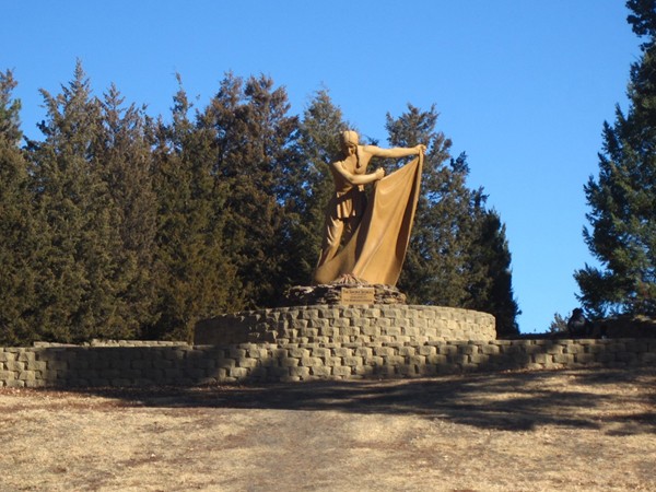 Native American statue at Pioneers Park.  Favorite school field trip photo stop 