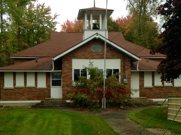 Taymouth Township Library 