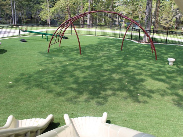 Egret Landing has a fantastic children's playground available to the neighborhood