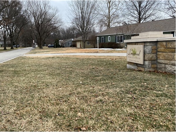 Leawood Hills is a cozy neighborhood that features mostly ranches in the heart of Leawood