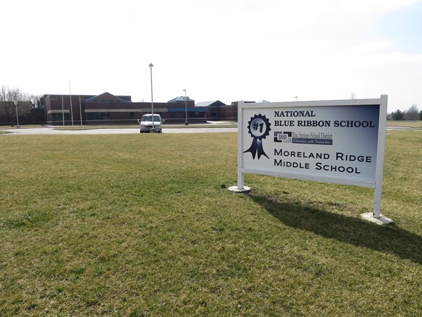 Fantastic middle school right down the road from our office. Moreland Middle School is top rated