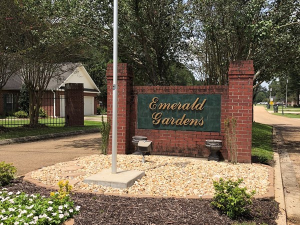 Emerald Gardens is a one street cul de sac subdivision on the west side of Ponchatoula 
