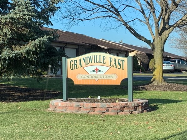 Welcome to Grandville East Condominiums