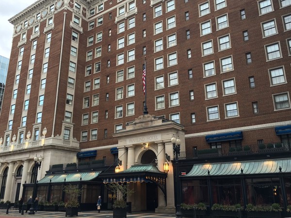 Pantlind Hotel (1913) - Amway Grand Plaza Hotel - Renovated in 1981