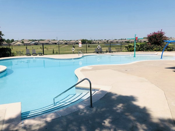 Huge plus for Lake Valley residents - two awesome pools