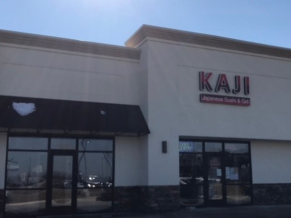 KAJI is an awesome Sushi spot in Kearney