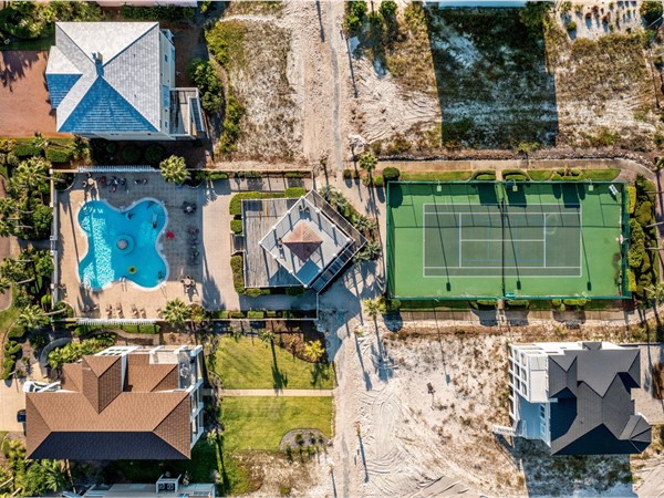 Community amenities at Laguna Key