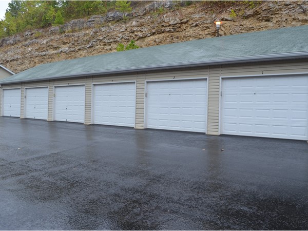 Garages at Reflections